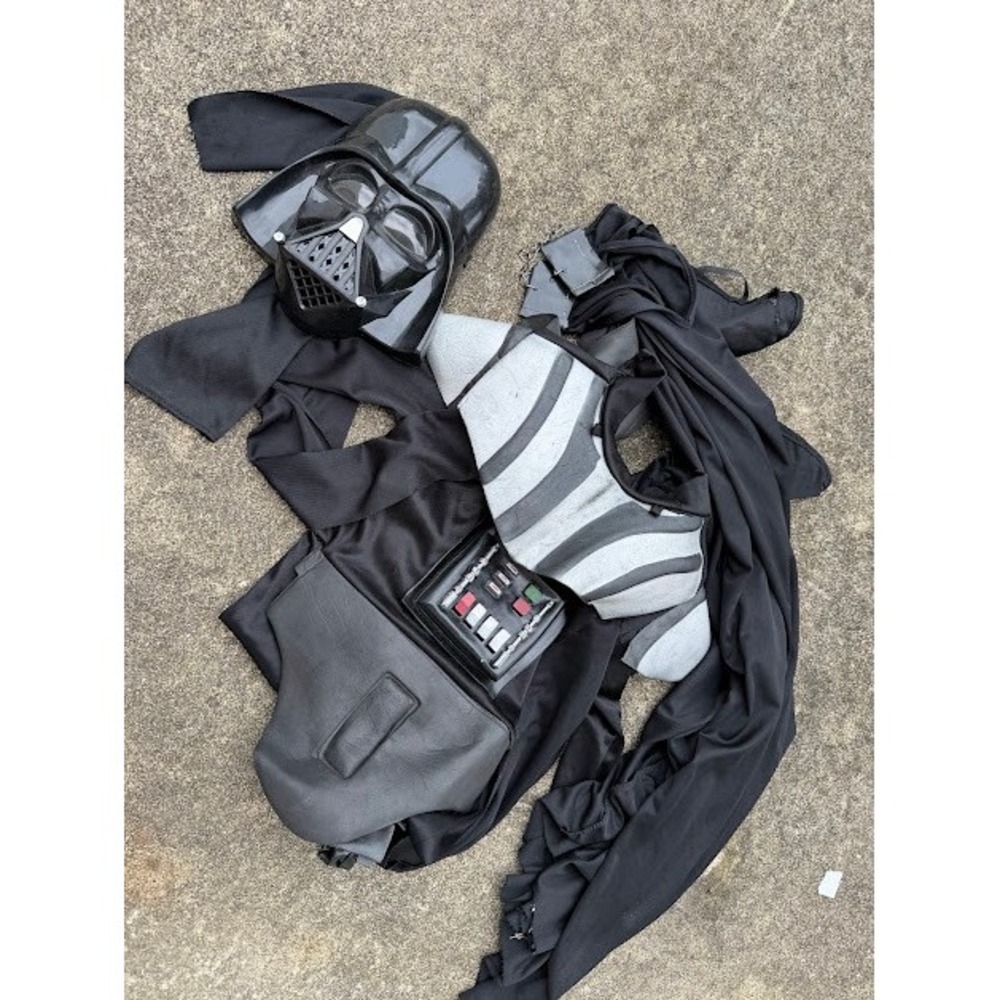 Star Wars Halloween Rubies Darth Vader Costume Kids Medium Black Sith Lord Mask